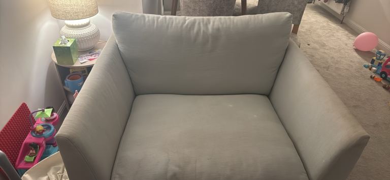 Jasper conran pale blue love seat