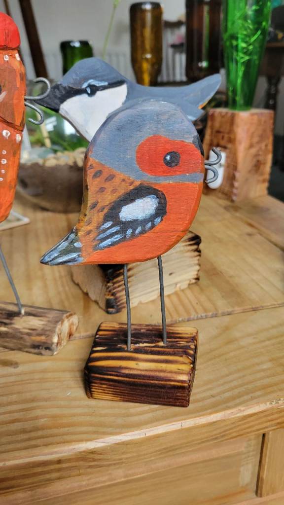 Hancrafted birds