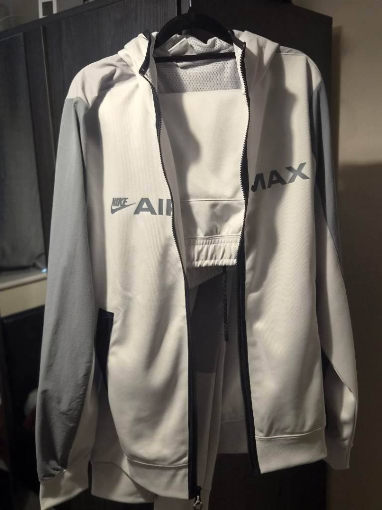 Nike Air Max Tracksuit – Grey/White, Good Condition