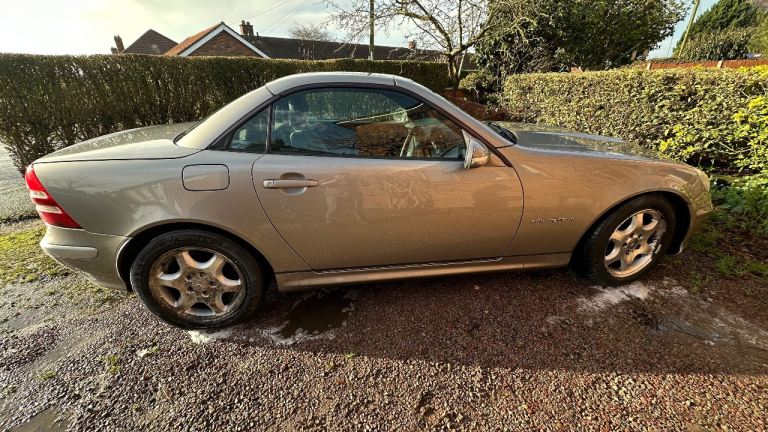 Mercedes-Benz, SLK, Convertible, 2004, Semi-Auto, 2295 (cc), 2 doors