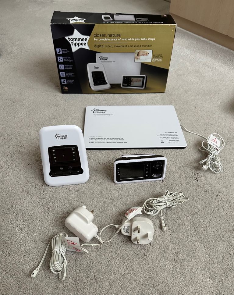 Tommee Tippee Closer to Nature digital video, movement and sound monitor