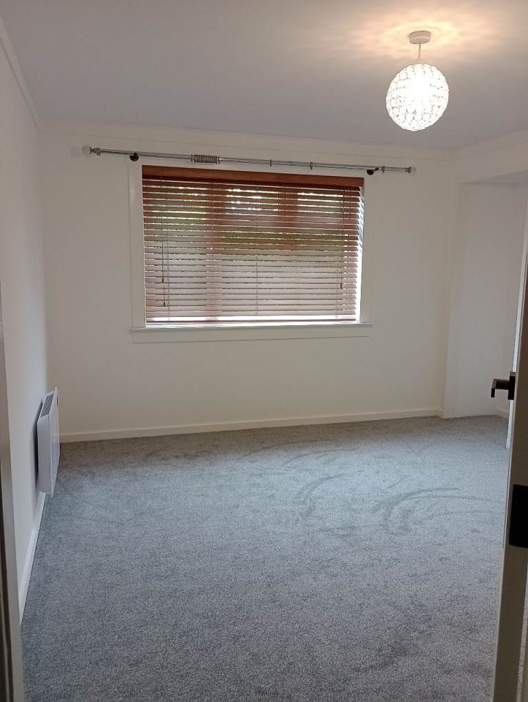 2 Bed 1 Bathroom Ground floor Apartment