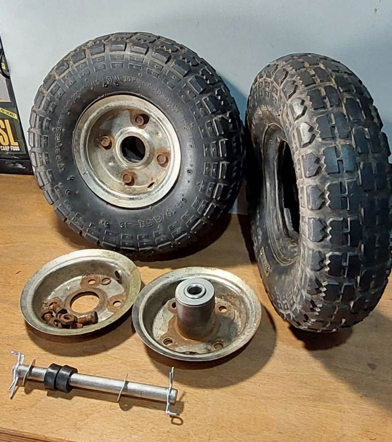 Trolley wheels/tyres 