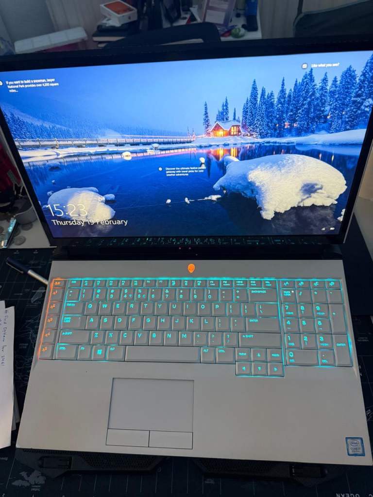 Alienware Area 51m 