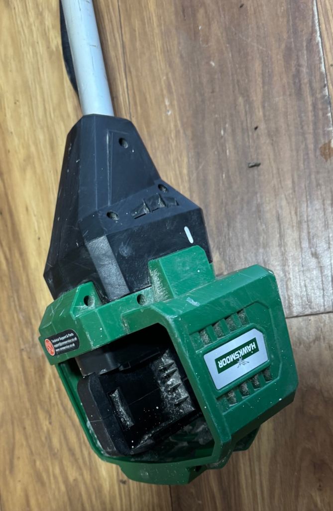 Hawksmoor 1000W 2 in 1 Brush Cutter & Line Trimmer 230V