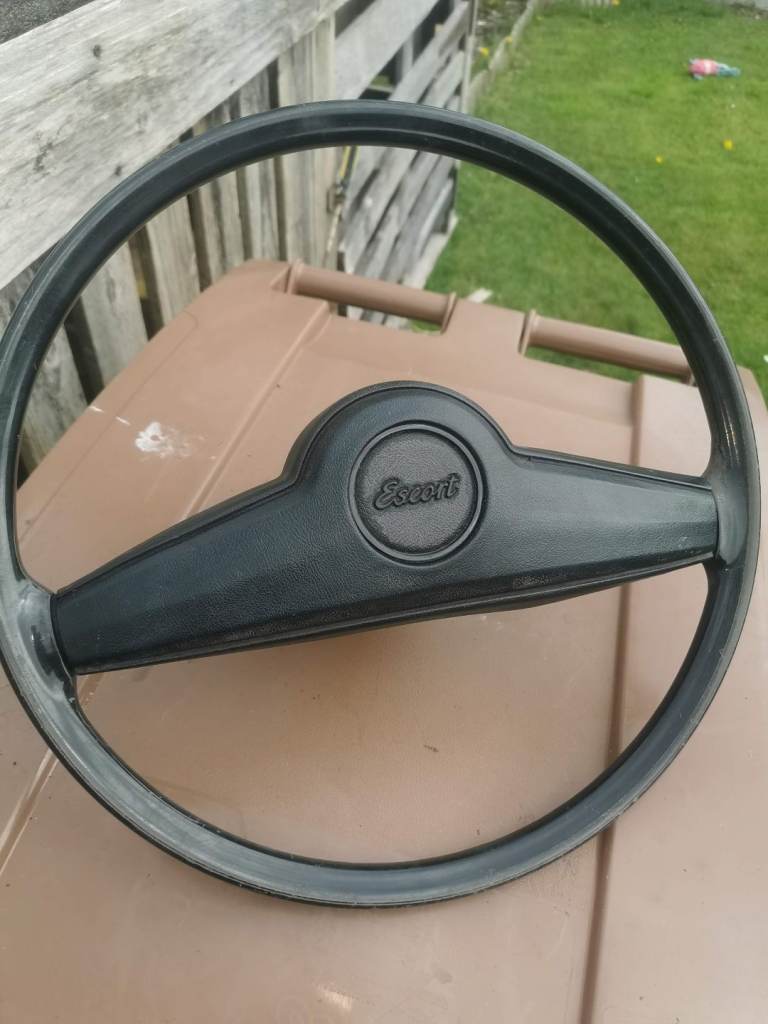MK2 escort steering wheel 