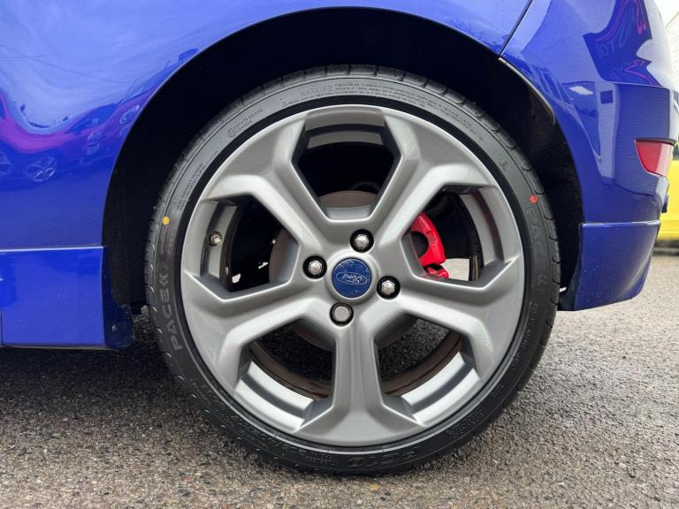 2015 Ford Fiesta 1.6 EcoBoost ST-3 3dr HATCHBACK PETROL Manual