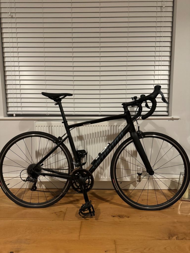 Specialized allez road bike