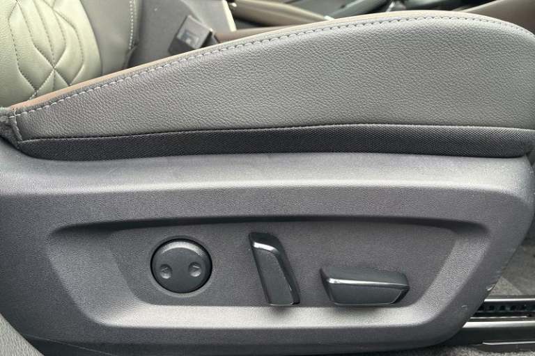 2025 Nissan Qashqai 1.3 DiG-T MH Tekna [Bose] 5dr Manual Hatchback Petrol Manual