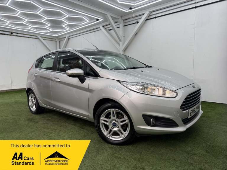 2014 Ford Fiesta 1.0 EcoBoost Zetec 5dr HATCHBACK PETROL Manual