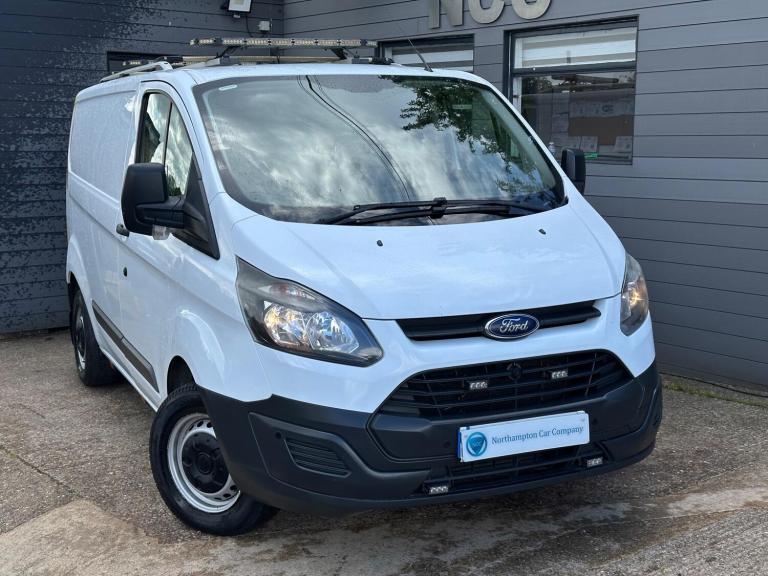 2015 Ford Transit Custom 2.2 TDCi 270 ECOnetic L1 H1 5dr PANEL VAN Diesel Manual