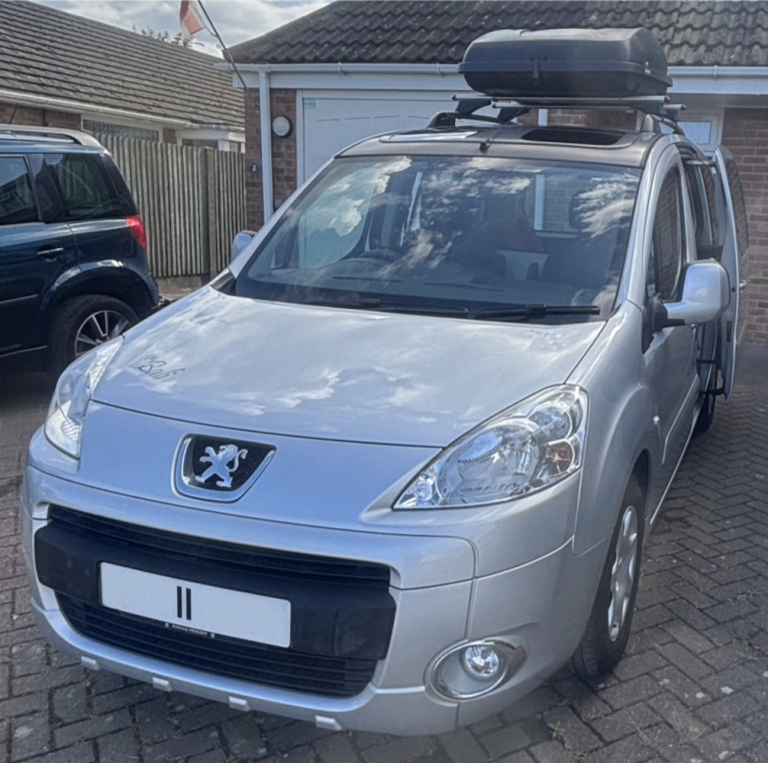Peugeot, PARTNER TEPEE, Micro Camper, 2011, Manual, 1560 (cc) Diesel, 5 doors