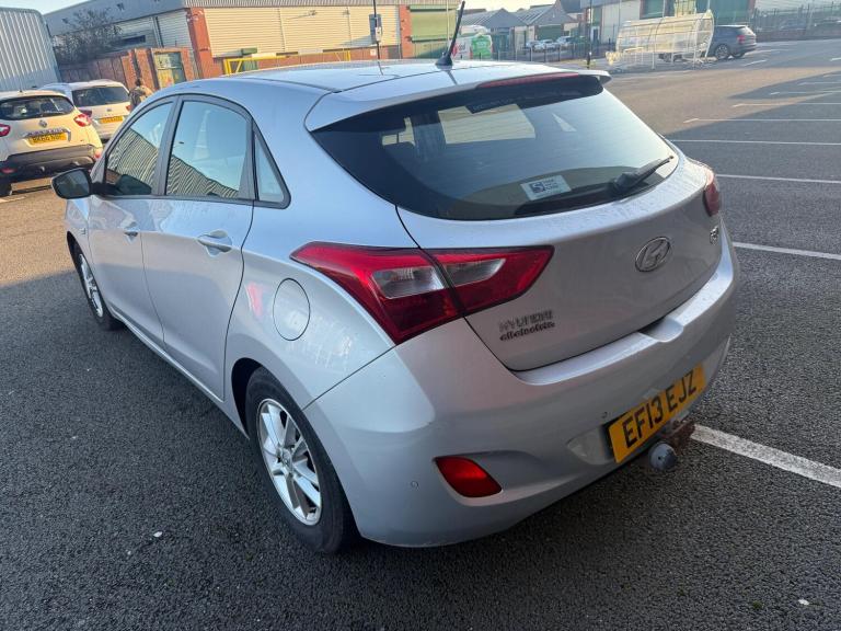 2013 Hyundai i30 1.4 Active 5dr HATCHBACK PETROL Manual