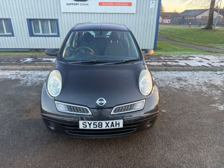 Nissan micra (corsa,fiesta)