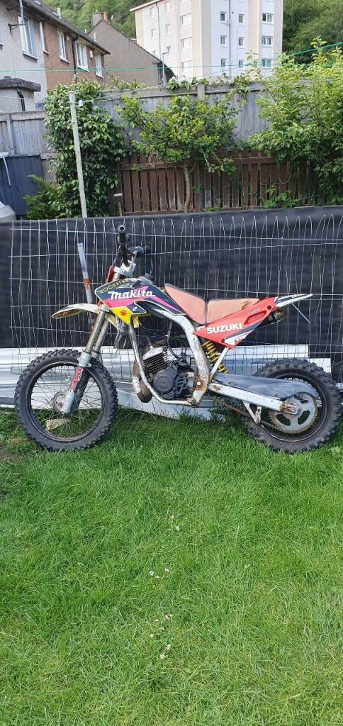 JUNIOR PIT BIKE FEEL FREE TO VIEW 