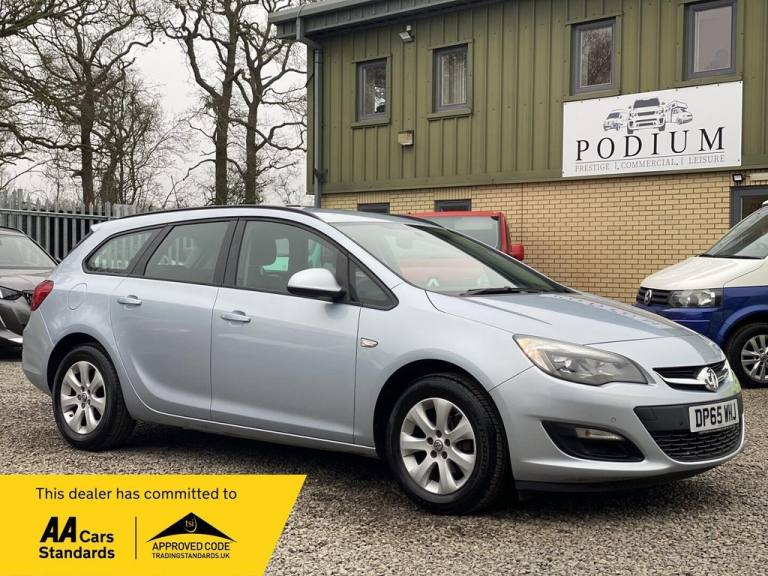 2015 Vauxhall Astra 1.6i Design Sports Tourer Euro 6 5dr Estate Petrol Manual