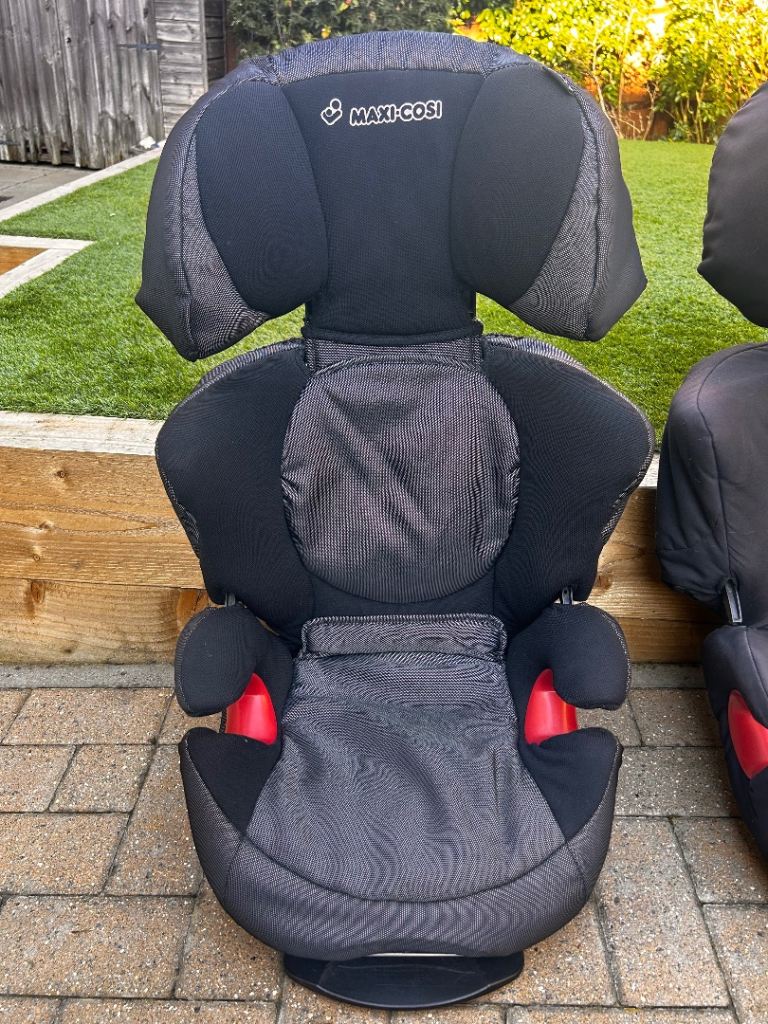 (2x) Maxi-Cosi Rodi AirProtect child car seats £20 each