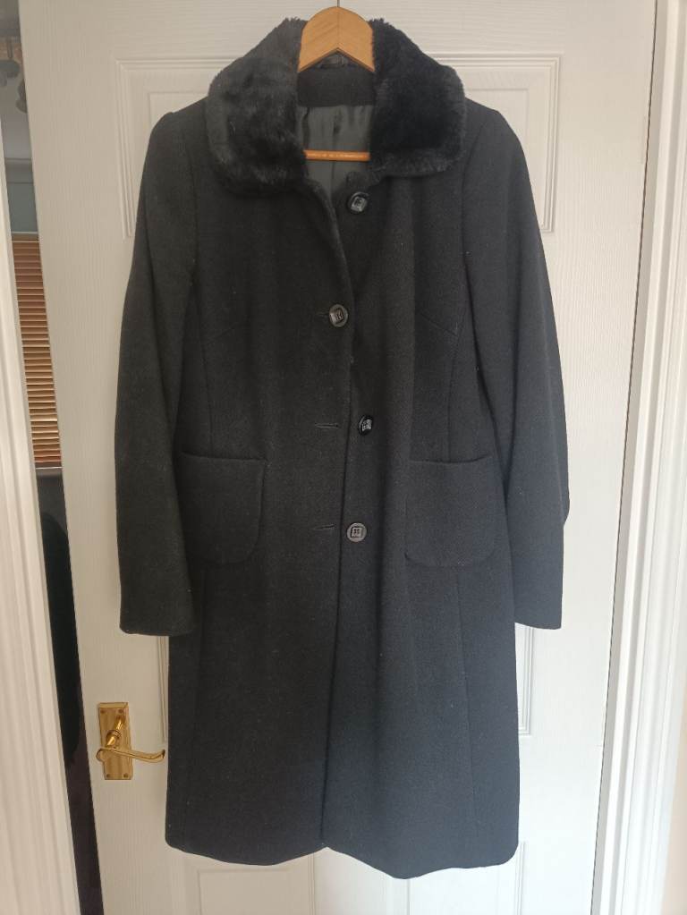 WOMEN'S COAT