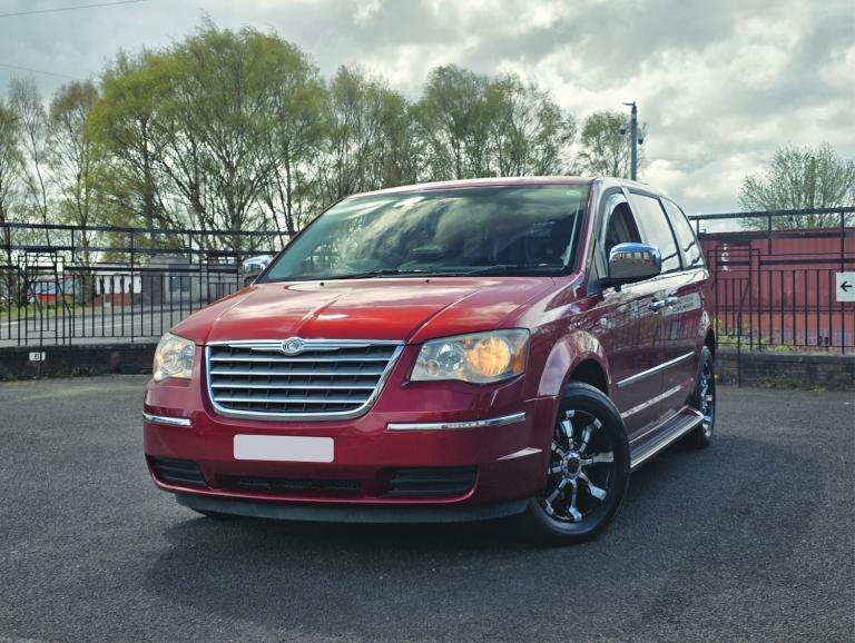 CHRYSLER GRAND VOYAGER 3.8 LTR V6 VERY RARE PETROL EDITION 7 SEATER LUXURY MPV
