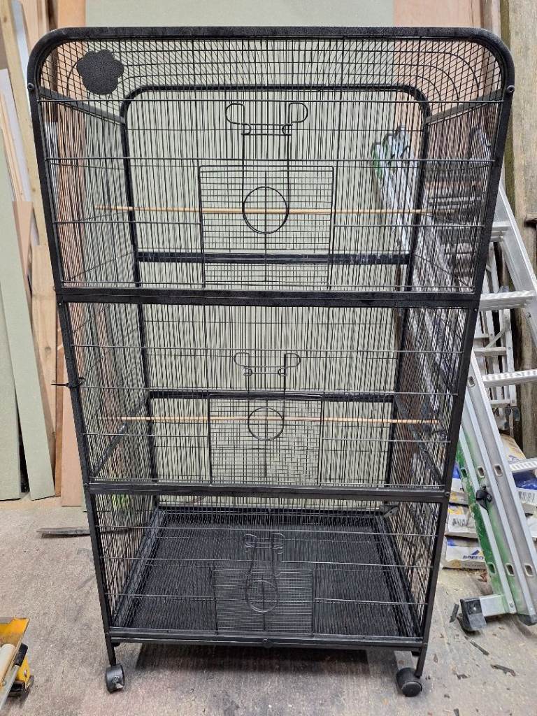 Cage 