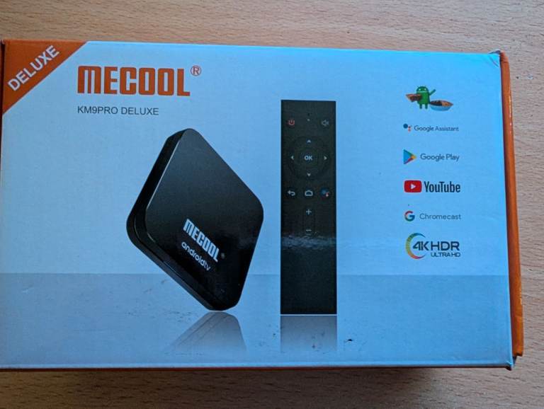 MeCool KM9Pro Deluxe Android TV Box