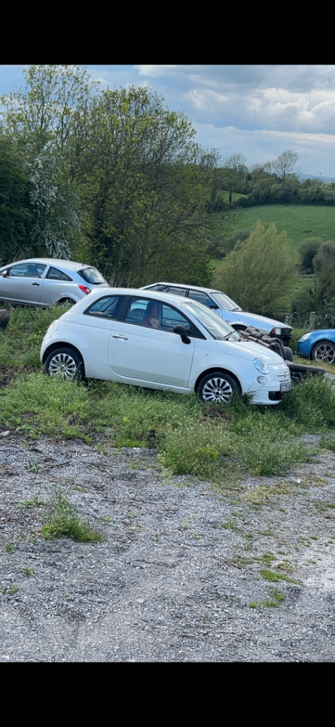 Fiat 500 Breaking all parts (mirror door bumper bonnet wing)