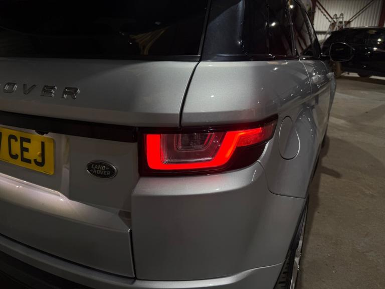 2017 Land Rover Range Rover Evoque 2.0 TD4 HSE Dynamic SUV 5dr Diesel Auto 4WD