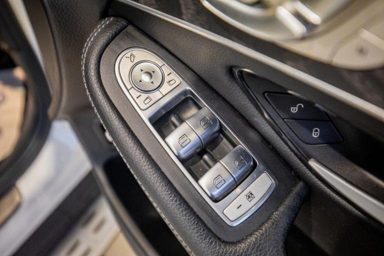 2020 Mercedes-Benz GLC GLC 300d 4Matic AMG Line Premium Pls 5dr 9G-Tronic ESTATE DIESEL Automatic