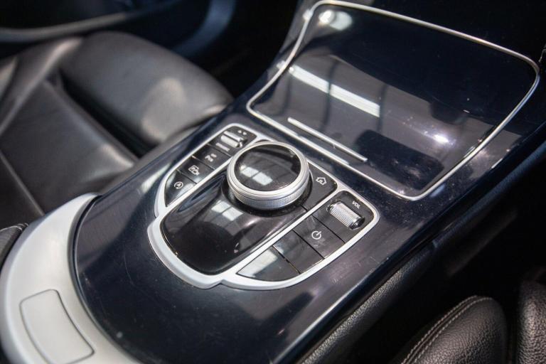  Mercedes-Benz C Class 2.0 C220d Sport Saloon 4dr Diesel G-Tronic+ Euro 6 (s/s) (194 ps) **Heated...