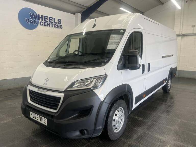 2023 Peugeot Boxer 2.2 BlueHDi H2 Professional Premium+ Van 140ps PANEL VAN DIESEL Manual