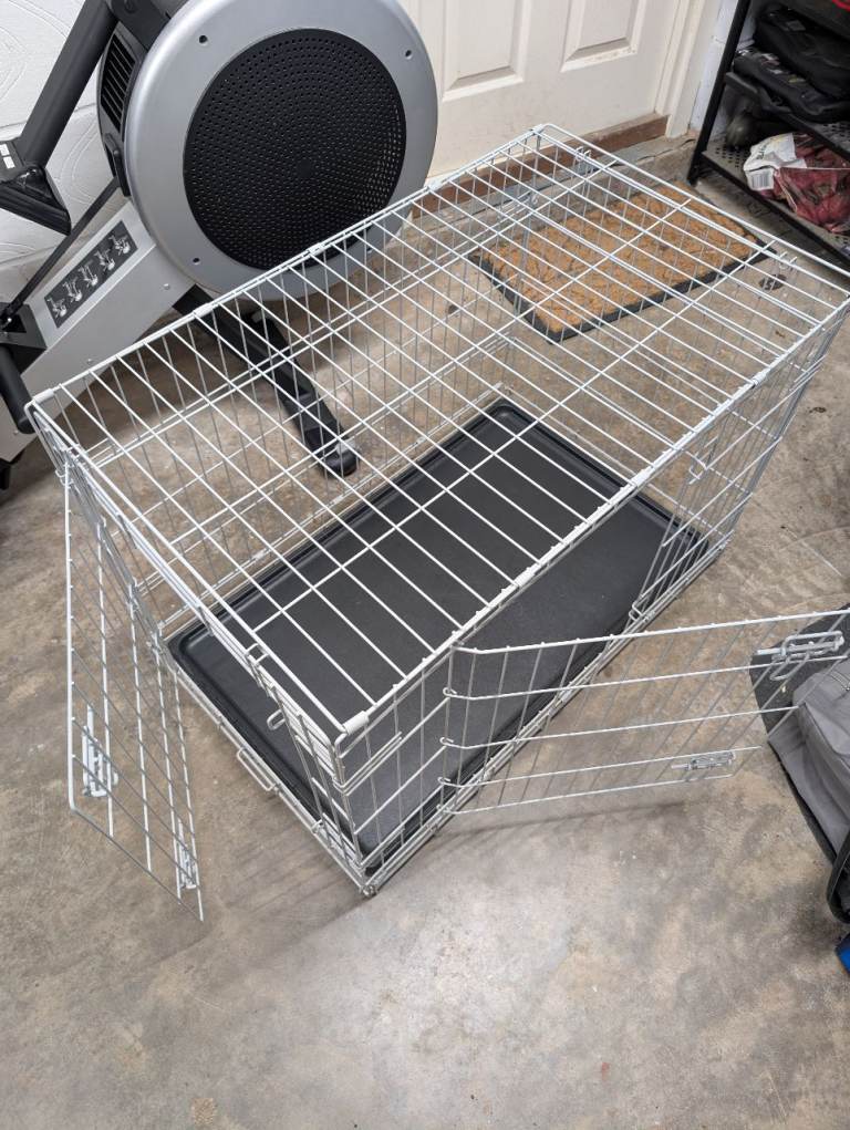 Medium Double Door Foldable Dog Crate