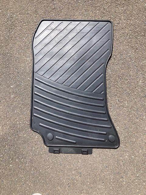 Mercedes Benz genuine Black rubber car mat,