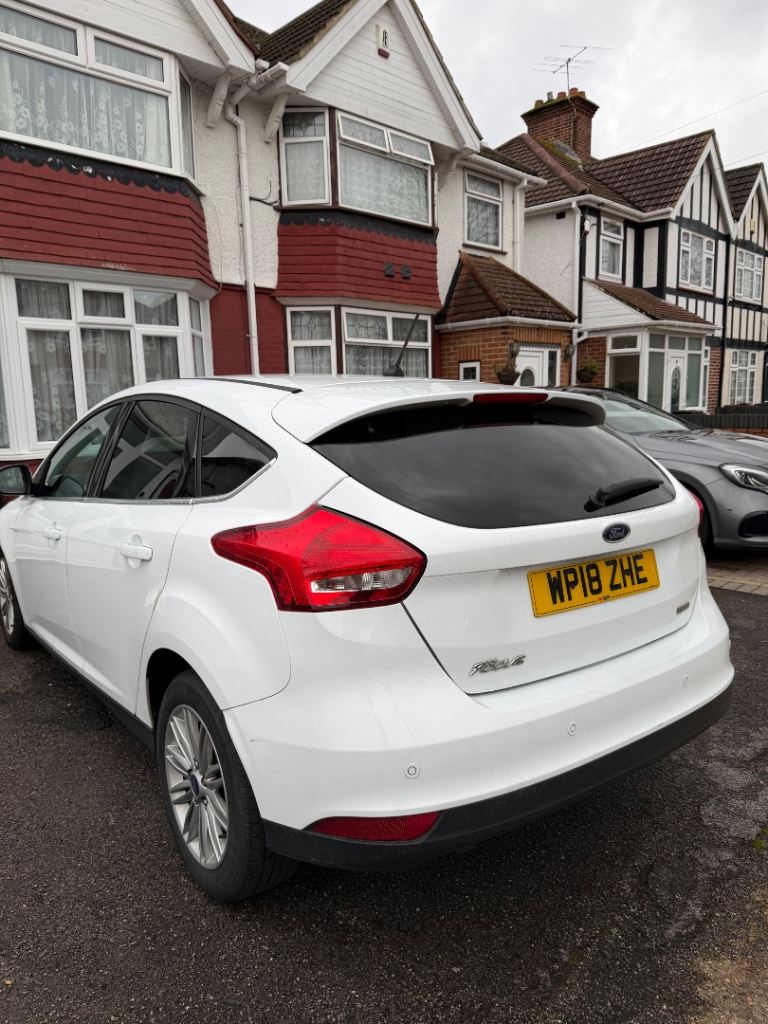 Ford, FOCUS, Hatchback, 2018, Manual, 999 (cc), 5 doors