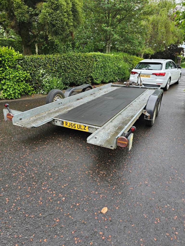 Brian James car transporter trailer with tipping bed.