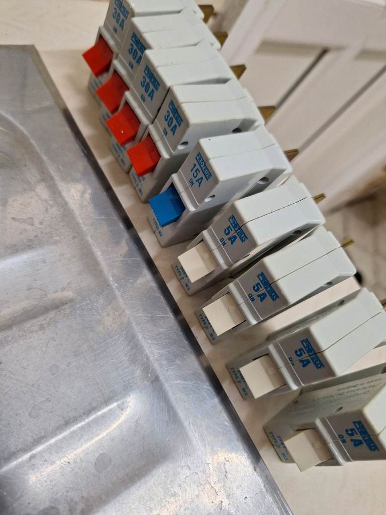 REDUCED..MCB's, mixture of 5, 15 & 30 AMPS