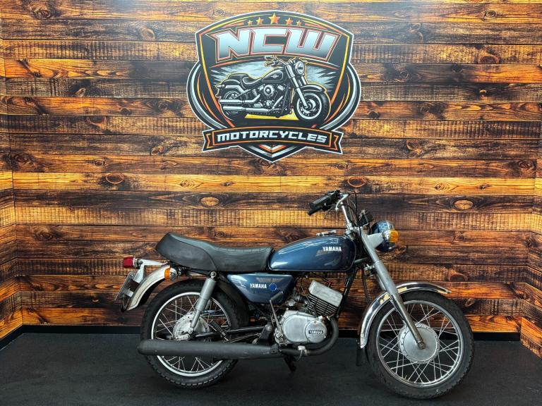 1983 Yamaha RS 200  PETROL Manual