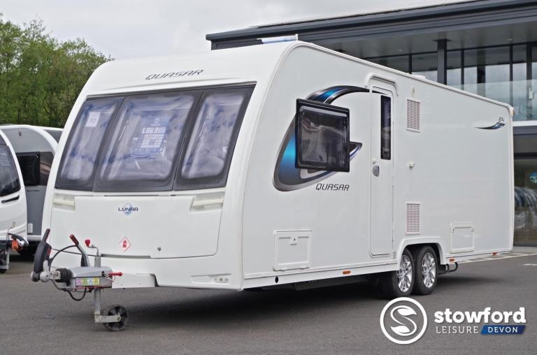 Lunar Quasar 674, 2017 Used Touring Caravan