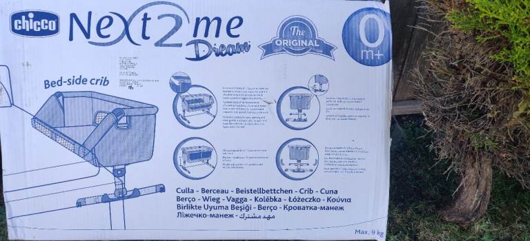 Bassinet/ Next 2 me