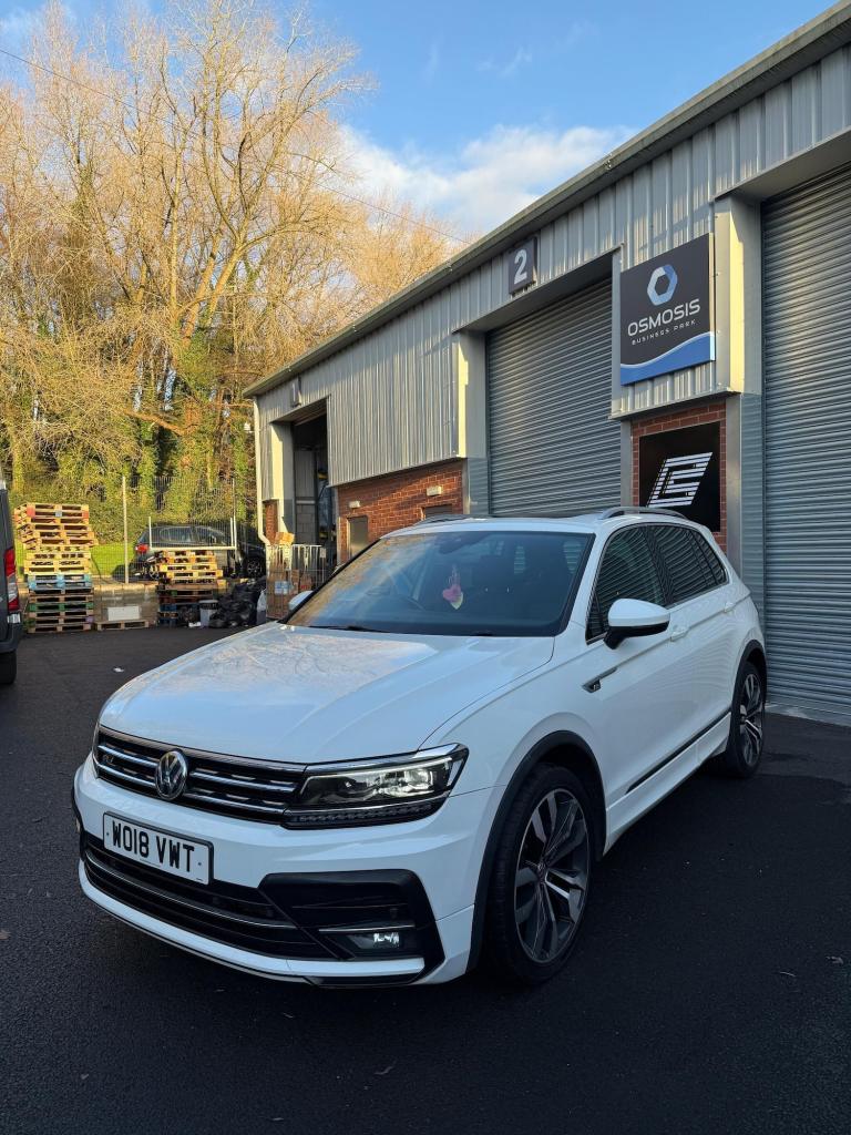 2018 Volkswagen Tiguan 2.0 TDi 190 4Motion R-Line 5dr DSG ESTATE DIESEL Automatic