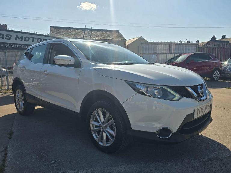 2014 Nissan Qashqai 1.2 DiG-T Acenta 5dr HATCHBACK PETROL Manual