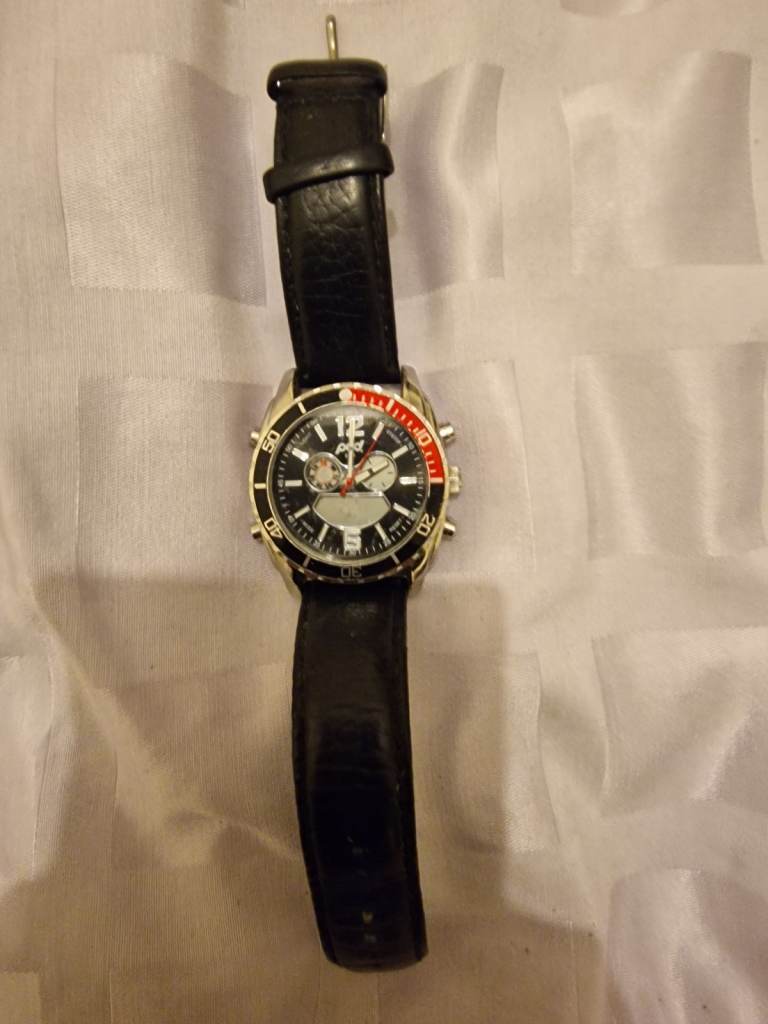 Mens POD watch