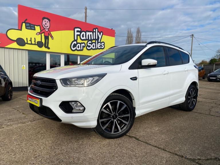 FORD KUGA 1.5 ST-LINE DIESEL LOVELY CONDITION LOW MILEAGE NEW CAMBELT KIT