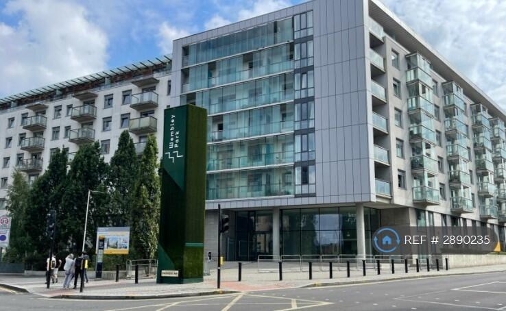1 bedroom flat in Forum House, Wembley, HA9 (1 bed) (#2890235)
