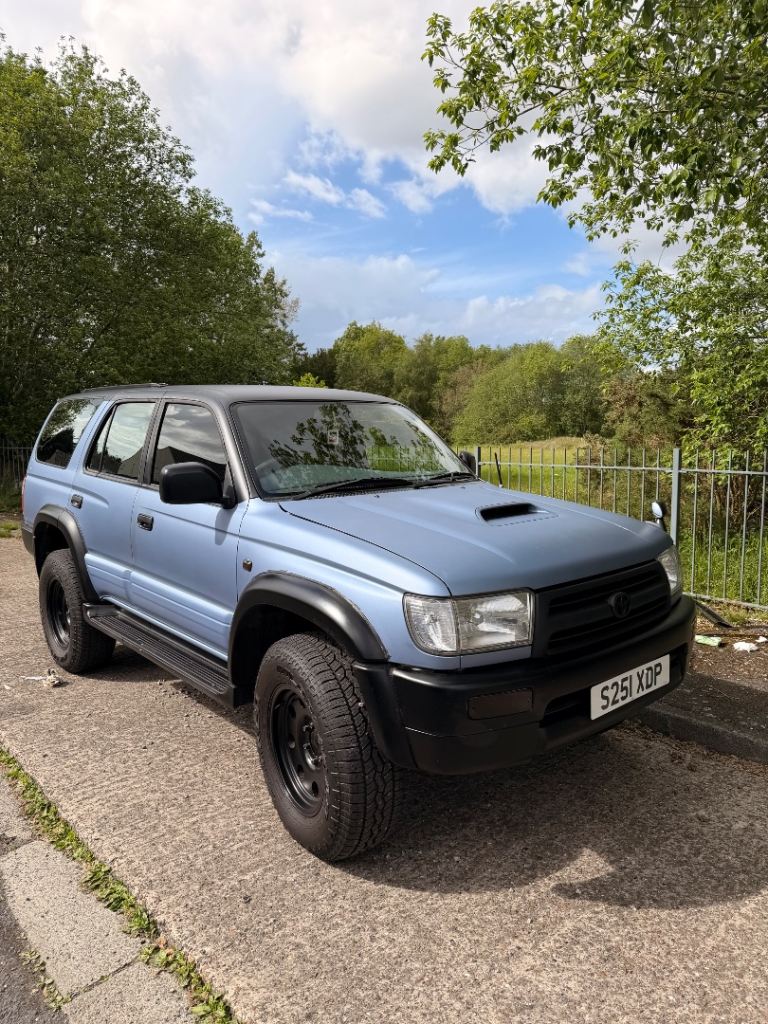 Toyota Hilux Surf