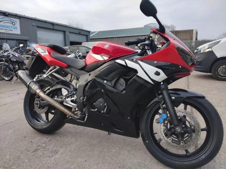 2005 05 YAMAHA YZF R6 YZFR6 SPORT BIKE RED GOOD CONDITION MOT HPI CLEAR CBR 600