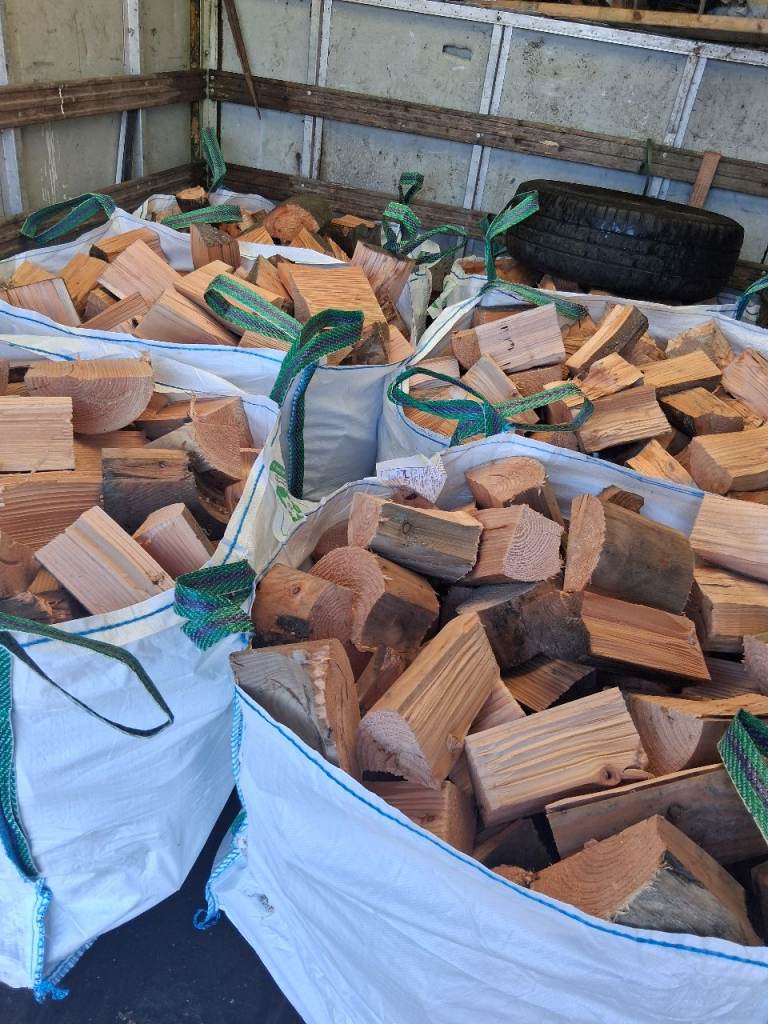 Firewood logs for sale 