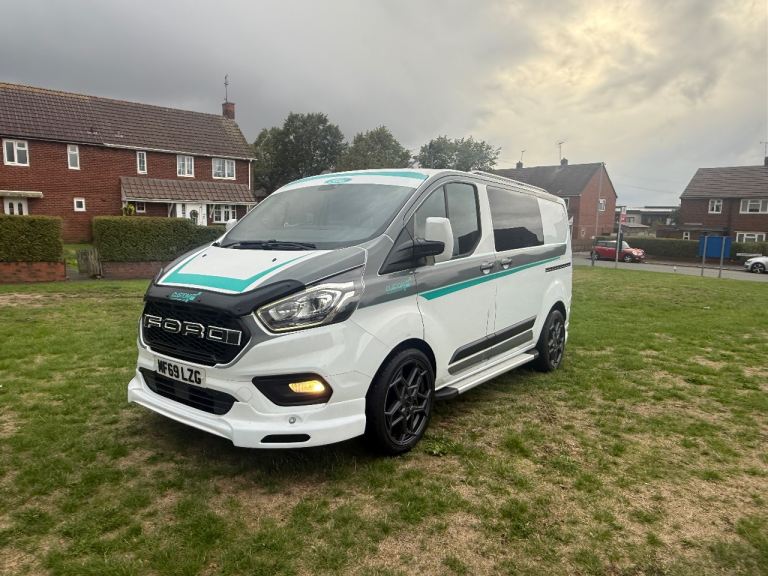 2019 ford Transit Custom crew van, alloys bodykit 6 seater