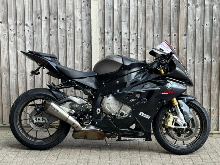 BMW S1000 RR 2010 (10) SUPER SPORT + 17,000 MILES 