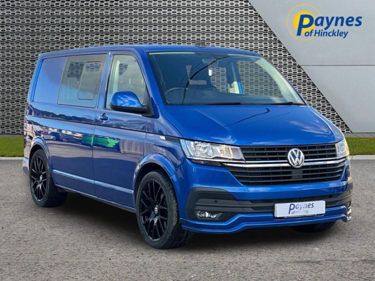 2022 Volkswagen Transporter 2.0 BiTDI T32 Highline Kombi DSG FWD SWB E6 in Blue