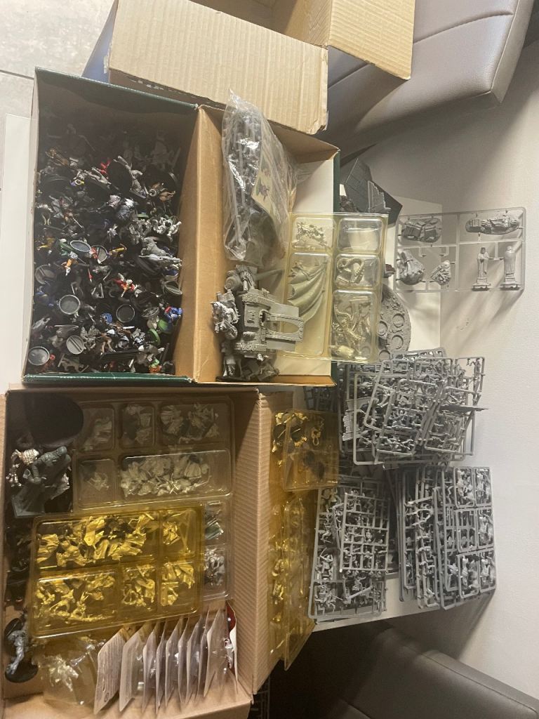 Large Warhammer joblot 